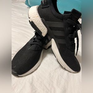 Mens Adidas POD S3.1 shoes size 10 brand new NWOT